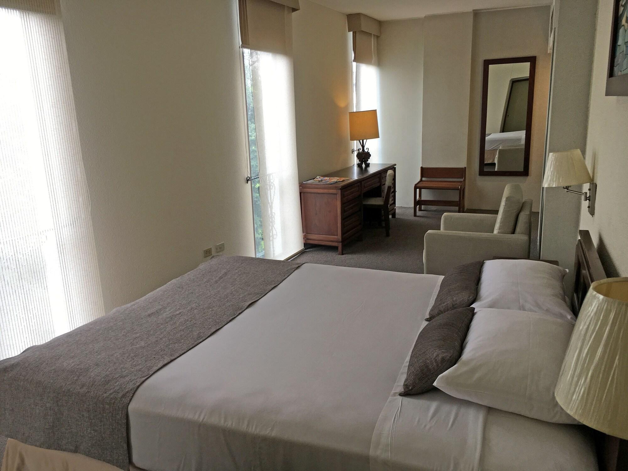 Hotel Continental Guayaquil Buitenkant foto