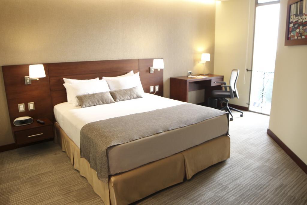 Hotel Continental Guayaquil Buitenkant foto